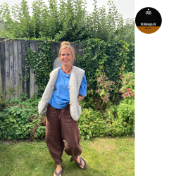 "Hygge" Lysegrå ULD vest med knapper og lommer, til VOKSNE