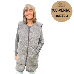 "Lange Lise" Mrkegr lang ULD vest med lynls og lommer 