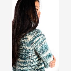 H�ndstrikket sweater i 100% merino 
