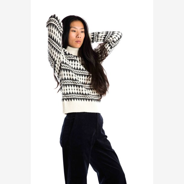  Lila gr� sweater i 100% merino, med rullekrave