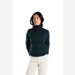 Navy sweater i 100% merino